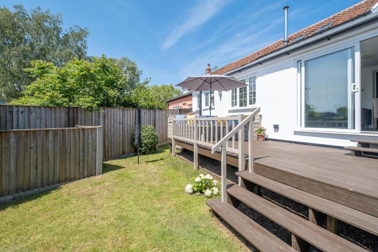 Laurel Cottage - Aldeburgh Coastal Cottages Blyford Экстерьер фото